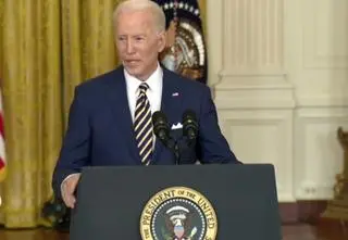 Joe Biden zapytany o to, czy Amerykanie powinni się obawiać wojny nuklearnej, odpowiedział krótko: "Nie"