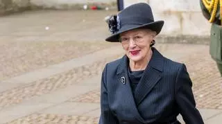 Królowa Danii po 66 latach zerwała z nałogiem