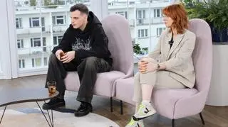 "Skończyłem w szpitalu psychiatrycznym". Jakie są mroczne strony bycia influencerem? 