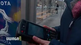 Krakowscy kontrolerzy otrzymują dodatek za każdego gapowicza. "Premie za złapanie są szczuciem"
