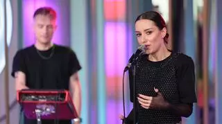 Ania Leon na scenie Dzień Dobry TVN. Singiel "Przypadki" zachęca do zabawy 