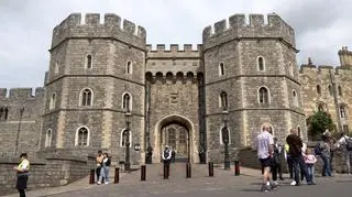Królewski Windsor. To tutaj stoi jeden z najstarszych i najdłużej zamieszkiwanych zamków w Europie