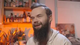 Artystyczny kałasznikow 