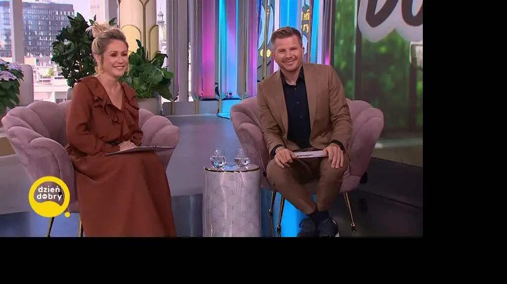 DD_20210910_SHowBiz_REP