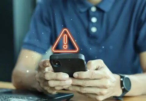 Uwaga na fałszywe SMS-y. "Mogą one zawierać złośliwe oprogramowanie"