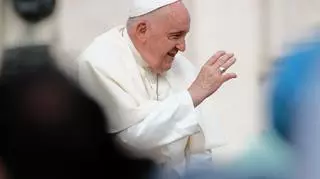 Papież Franciszek wzywa do zakazu macierzyństwa  zastępczego. "Dziecko jest zawsze darem, a nie przedmiotem umowy"