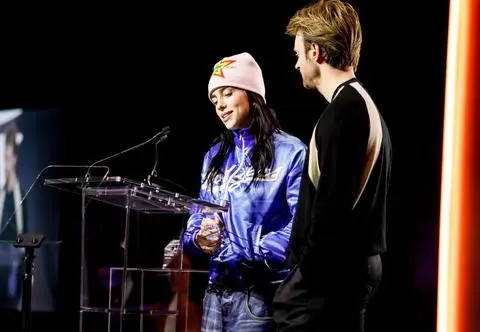 Billie Eilish – Idolka młodego pokolenia obchodzi 22. urodziny