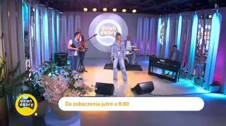 Kasia Moś w piosence „Tato, kup mi jeansy” 