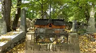 Zakopiański cmentarz na Pęksowym Brzysku