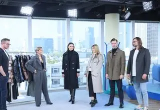 Jesienne kurtki i płaszcze - co jest w trendzie? "To ukłon w stronę klasyki" 
