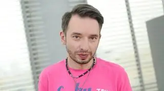 Adam Konkol zmaga się z nowotworem płuc. Żona muzyka przekazała informacje o jego stanie zdrowia 