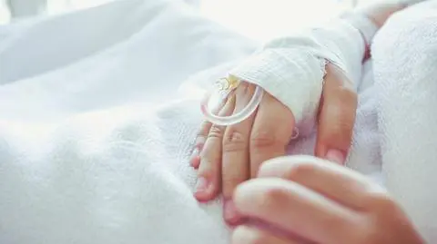 Choroby odkleszczowe wśród dzieci pojawiły się wcześniej niż dotychczas. To jednak nie jedyne infekcje