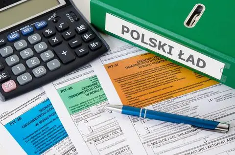 Polski Ład a rozliczenie PIT 2022/2023. Kto może być zaskoczony zwrotem podatku?