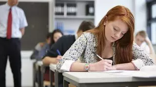 Dzieci na egzaminie