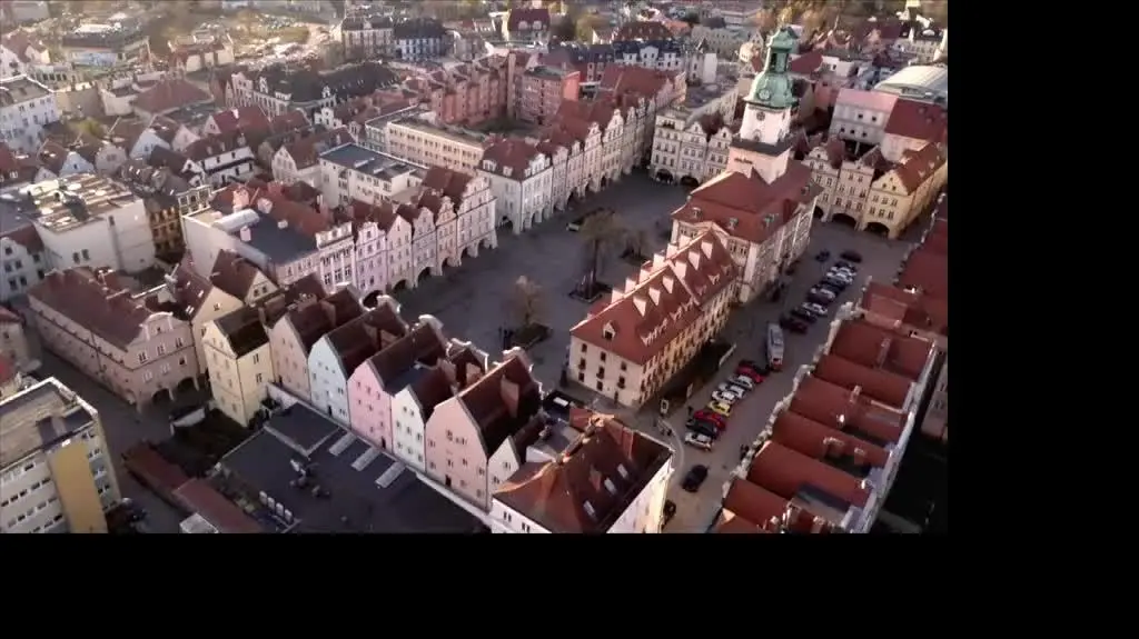 Uwaga! TVN: Dostała SMS-a od nieznanej osoby i trafiła na blisko rok do aresztu