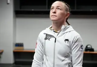 Poruszające wyznanie gwiazdy MMA. "Latami byłam gwałcona przez ojca" 