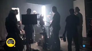 Brodka, Margaret i Rosalie - błyszczący girlsband - napisy