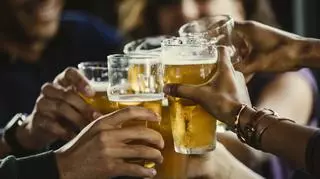 Piwo bezglutenowe – gdzie można je kupić i czym się różni od zwykłego piwa?