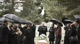 Caitlin Doughty opowiada o branży funeralnej. Pomaga zrozumieć śmierć