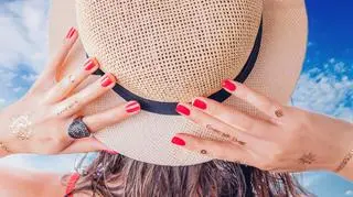 Modne paznokcie na lato 2023. Zobacz, jaki manicure króluje w tym sezonie