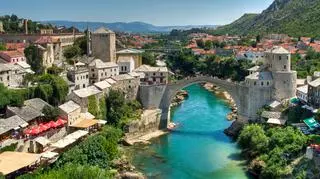 Mostar, czyli wielokulturowe miasto w Bośni. Ciekawostki i atrakcje