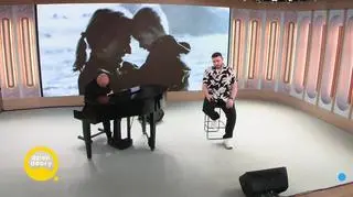 Krystian Ochman w piosence “Mamo” 