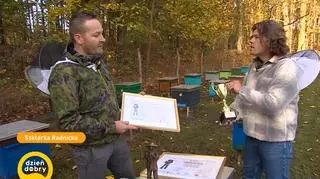 Tajemnica akacjowego miodu. Kim jest najlepszy pszczelarz w Polsce?