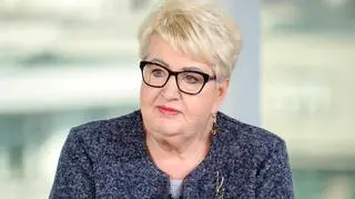 Henryka Krzywonos-Strycharska pokazała się w chuście na głowie. "To nie moda, tylko rak"