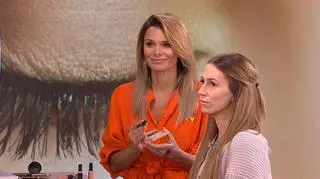 Jak zamaskować cienie pod oczami?