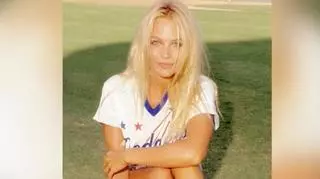 Pamela Anderson wyjawia traumy z dzieciństwa. "Była molestowana przez swoją nianię"