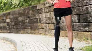 TikTokerka pokazała światu, jak czekała na amputację nogi. "Jesteś przykładem dla innych"