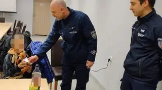 6-latek wpadł w panikę. Jego matka leżała na trawie. "Był cały zapłakany i zmarznięty"