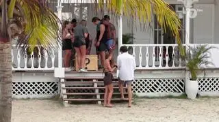 "Hotel Paradise"