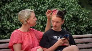 "Mama-przyjaciółka", gdzie jest granica? "Tęskniłam za tym, by ktoś trzymał pieczę nad moim zachowaniem"