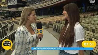 Jak gwiazdy wspominają szkolne lata? "Patrzyłam tylko w podłogę, żeby mnie nikt nie widział"