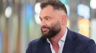 Ekspert ostrzega przed nową modą na TikToku. "Może się zdarzyć złamanie zęba"