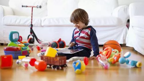 Zabawki interakcyjne Fisher-Price wspierają dziecko w poznawaniu świata