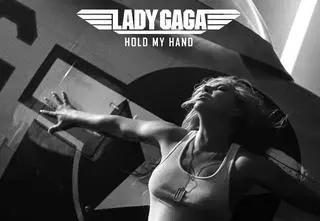 Lady Gaga zapowiedziała nowy singiel "Hold My Hand"