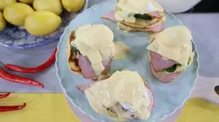 Naleśniki z jajkami poche, szpinakiem i sosem holenderskim, czyli naleśnikowa kuchnia Sebastiana Olmy 