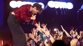 Harry Styles przyłapany na namiętnych pocałunkach z aktorką polskiego pochodzenia