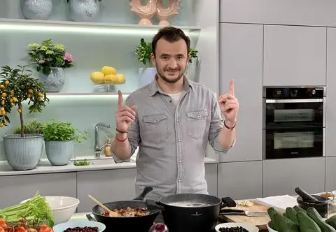 Pasta z fasoli w dwóch odsłonach z przepisu Grzegorza Zawieruchy