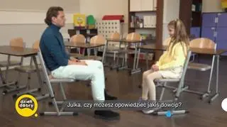 Puchar za suchara, czyli dzieci opowiadają dowcipy - napisy