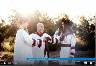 Dlaczego pary decydują się na ślub słowiański? "Jak widzą coś takiego, to też chcą"