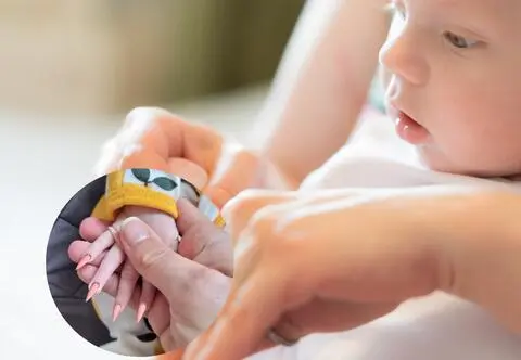 Manicure u niemowlaka? Szokujący pomysł coraz bardziej popularny