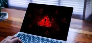 Oszustwo internetowe. Kiedy bank musi oddać pieniądze? 