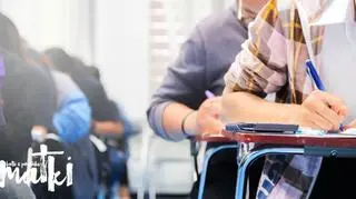 Była w szkole, kiedy jej syn pisał egzamin. "Pedagodzy chcieli uniknąć incydentów"