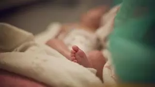W szpitalu w Kępnie noworodek spadł ze stolika