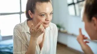 Złuszczenie, regeneracja i nawilżenie. Czym jest skin cycling i czy faktycznie działa?