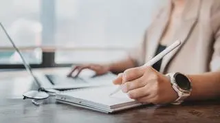 Pióro wieczne dla leworęcznych – na co zwrócić uwagę?