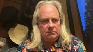 Wygrał fortunę i stracił kontakt z matką. "Obraziła się na mnie, bo nie chciałem dać jej 25 mln dol."